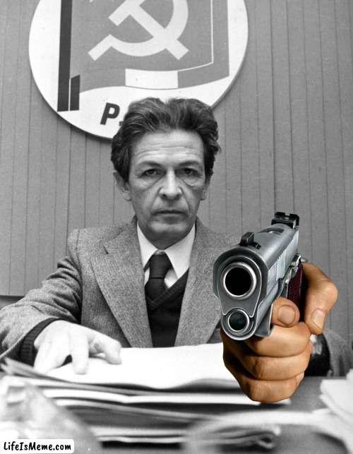 Angry Berlinguer | image tagged in communism,italians,italian,italy | made w/ Lifeismeme meme maker